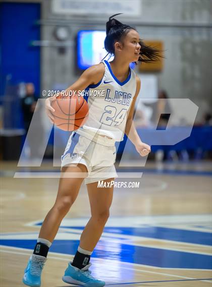 Thumbnail 3 in Highlands Ranch @ La Jolla Country Day (Sweet 16 Invitational) photogallery.