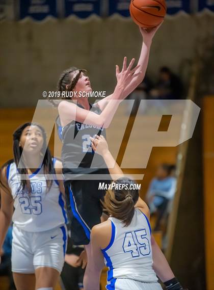 Thumbnail 3 in Highlands Ranch @ La Jolla Country Day (Sweet 16 Invitational) photogallery.