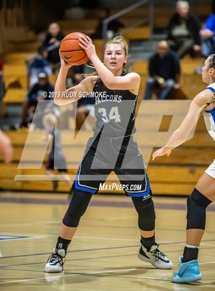 Thumbnail 1 in Highlands Ranch @ La Jolla Country Day (Sweet 16 Invitational) photogallery.