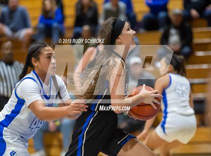 Thumbnail 3 in Highlands Ranch @ La Jolla Country Day (Sweet 16 Invitational) photogallery.