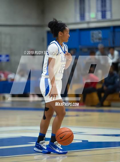 Thumbnail 3 in Highlands Ranch @ La Jolla Country Day (Sweet 16 Invitational) photogallery.