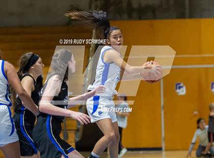 Thumbnail 3 in Highlands Ranch @ La Jolla Country Day (Sweet 16 Invitational) photogallery.