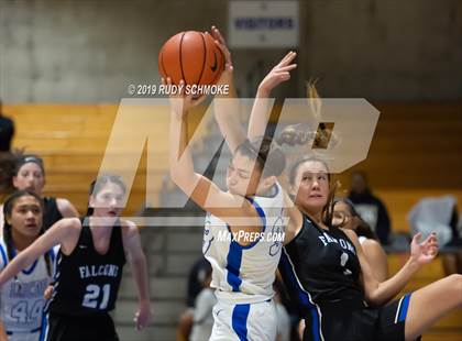 Thumbnail 3 in Highlands Ranch @ La Jolla Country Day (Sweet 16 Invitational) photogallery.