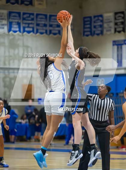 Thumbnail 1 in Highlands Ranch @ La Jolla Country Day (Sweet 16 Invitational) photogallery.