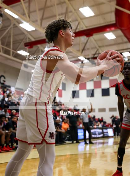 Thumbnail 2 in Walnut Ridge vs Marion Harding (OHSAA D3 Central 1 District Semifinal) photogallery.