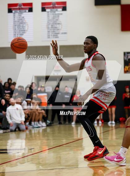 Thumbnail 3 in Walnut Ridge vs Marion Harding (OHSAA D3 Central 1 District Semifinal) photogallery.