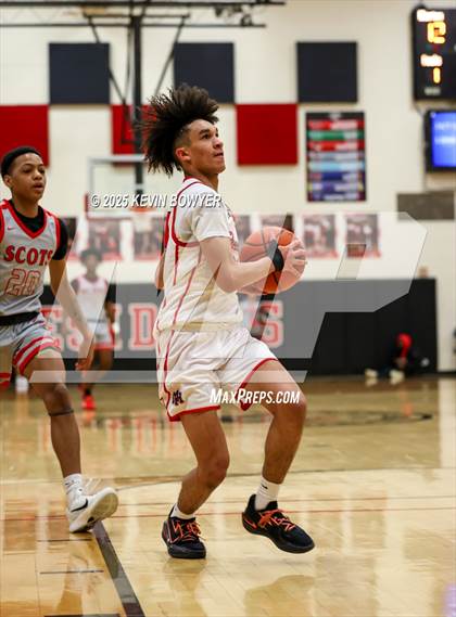Thumbnail 1 in Walnut Ridge vs Marion Harding (OHSAA D3 Central 1 District Semifinal) photogallery.