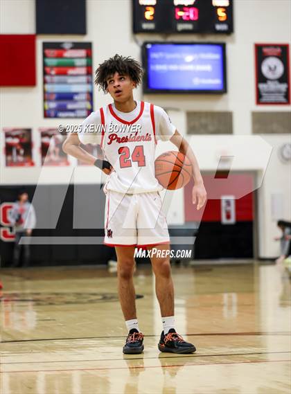 Thumbnail 1 in Walnut Ridge vs Marion Harding (OHSAA D3 Central 1 District Semifinal) photogallery.