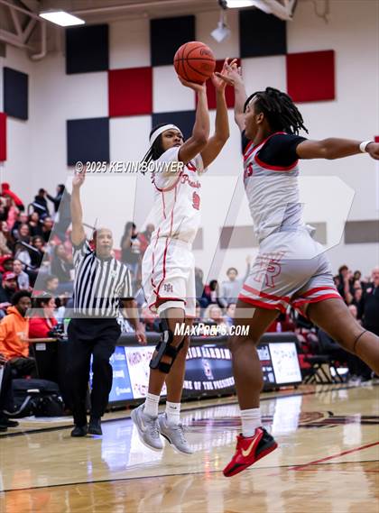 Thumbnail 1 in Walnut Ridge vs Marion Harding (OHSAA D3 Central 1 District Semifinal) photogallery.