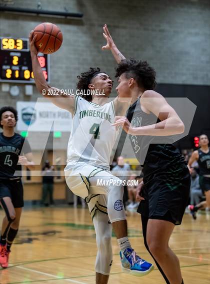 Thumbnail 1 in Auburn vs Timberline (WIAA 3A District Final) photogallery.