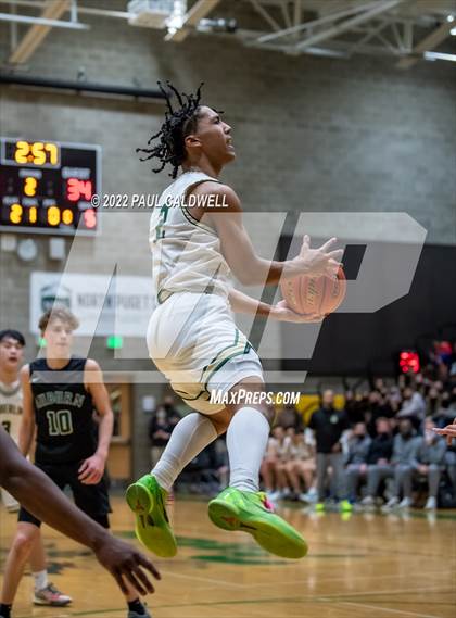 Thumbnail 2 in Auburn vs Timberline (WIAA 3A District Final) photogallery.