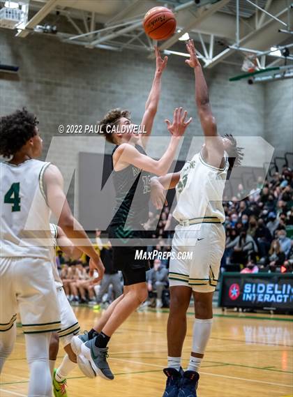 Thumbnail 1 in Auburn vs Timberline (WIAA 3A District Final) photogallery.