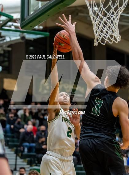 Thumbnail 2 in Auburn vs Timberline (WIAA 3A District Final) photogallery.