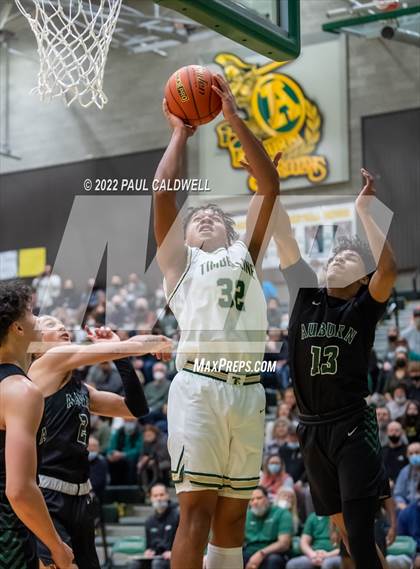 Thumbnail 2 in Auburn vs Timberline (WIAA 3A District Final) photogallery.