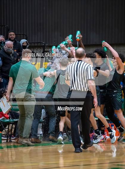 Thumbnail 2 in Auburn vs Timberline (WIAA 3A District Final) photogallery.