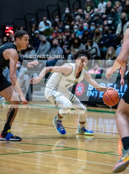 Thumbnail 2 in Auburn vs Timberline (WIAA 3A District Final) photogallery.