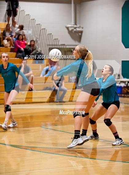 Thumbnail 1 in Oak Hills @ Sultana photogallery.