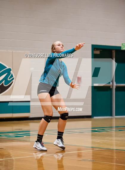 Thumbnail 1 in Oak Hills @ Sultana photogallery.