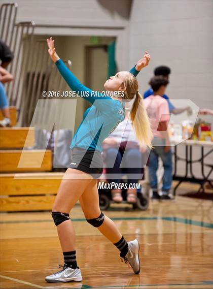Thumbnail 1 in Oak Hills @ Sultana photogallery.