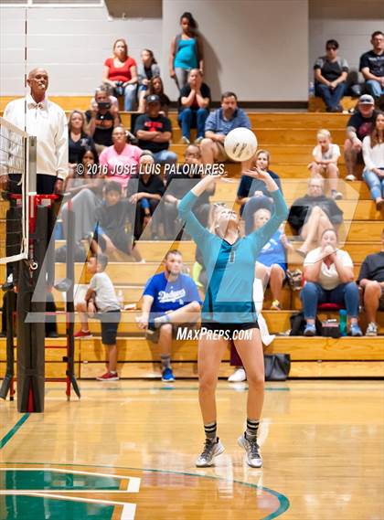 Thumbnail 1 in Oak Hills @ Sultana photogallery.
