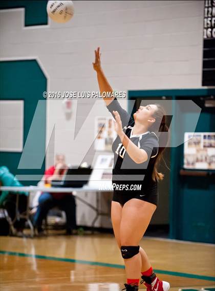 Thumbnail 1 in Oak Hills @ Sultana photogallery.