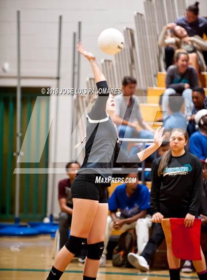 Thumbnail 3 in Oak Hills @ Sultana photogallery.