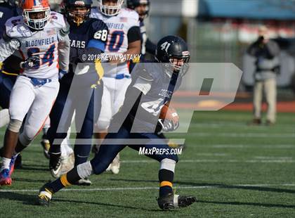 Thumbnail 1 in Haddam-Killingworth vs. Bloomfield (CIAC Class S Final) photogallery.