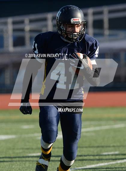 Thumbnail 3 in Haddam-Killingworth vs. Bloomfield (CIAC Class S Final) photogallery.