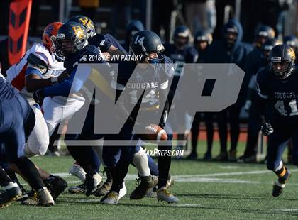 Thumbnail 2 in Haddam-Killingworth vs. Bloomfield (CIAC Class S Final) photogallery.