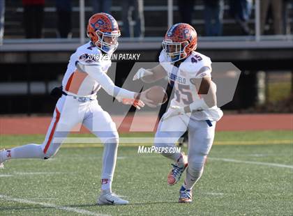 Thumbnail 2 in Haddam-Killingworth vs. Bloomfield (CIAC Class S Final) photogallery.