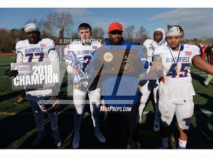 Thumbnail 3 in Haddam-Killingworth vs. Bloomfield (CIAC Class S Final) photogallery.