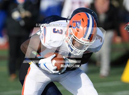 Thumbnail 2 in Haddam-Killingworth vs. Bloomfield (CIAC Class S Final) photogallery.