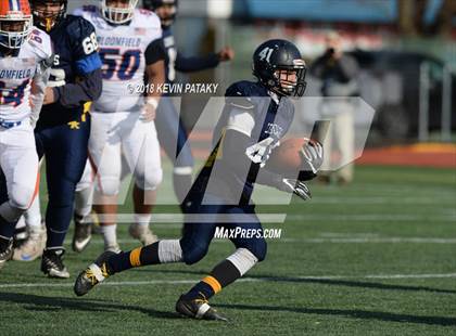 Thumbnail 2 in Haddam-Killingworth vs. Bloomfield (CIAC Class S Final) photogallery.
