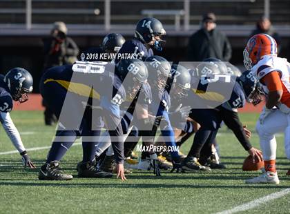 Thumbnail 2 in Haddam-Killingworth vs. Bloomfield (CIAC Class S Final) photogallery.