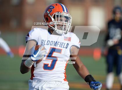 Thumbnail 1 in Haddam-Killingworth vs. Bloomfield (CIAC Class S Final) photogallery.
