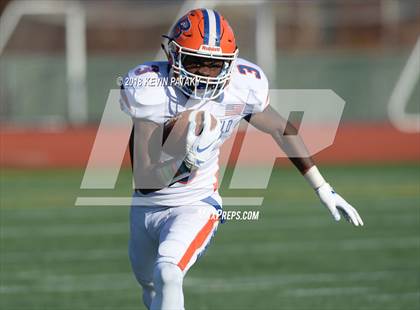 Thumbnail 3 in Haddam-Killingworth vs. Bloomfield (CIAC Class S Final) photogallery.