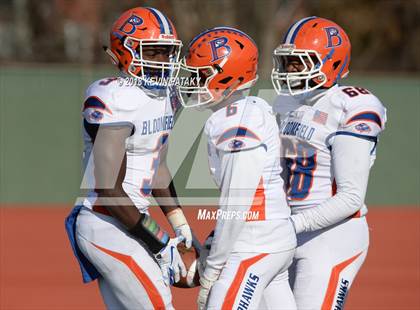 Thumbnail 3 in Haddam-Killingworth vs. Bloomfield (CIAC Class S Final) photogallery.