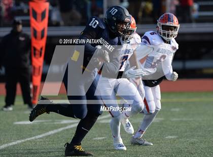Thumbnail 1 in Haddam-Killingworth vs. Bloomfield (CIAC Class S Final) photogallery.