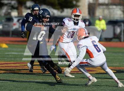 Thumbnail 3 in Haddam-Killingworth vs. Bloomfield (CIAC Class S Final) photogallery.