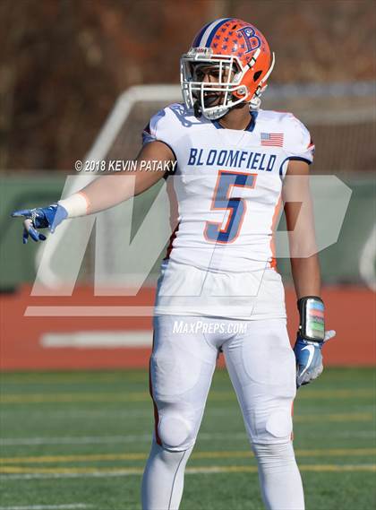 Thumbnail 2 in Haddam-Killingworth vs. Bloomfield (CIAC Class S Final) photogallery.