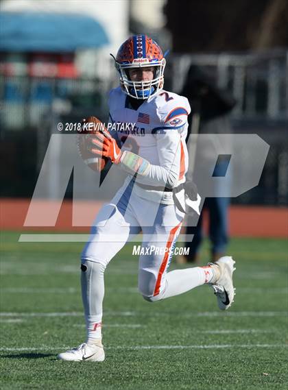 Thumbnail 2 in Haddam-Killingworth vs. Bloomfield (CIAC Class S Final) photogallery.