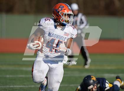 Thumbnail 1 in Haddam-Killingworth vs. Bloomfield (CIAC Class S Final) photogallery.