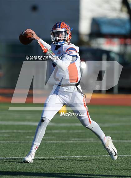Thumbnail 1 in Haddam-Killingworth vs. Bloomfield (CIAC Class S Final) photogallery.