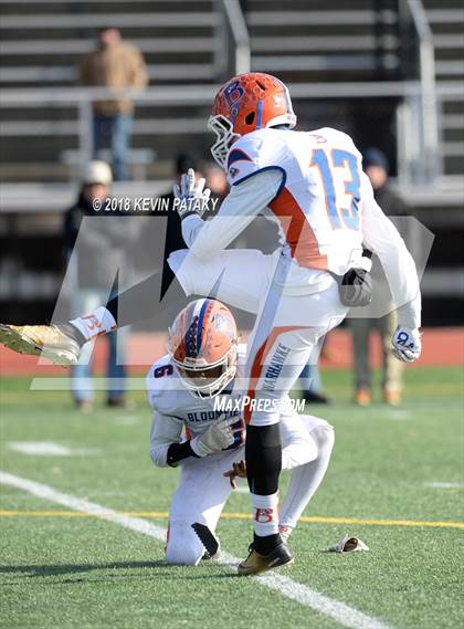 Thumbnail 3 in Haddam-Killingworth vs. Bloomfield (CIAC Class S Final) photogallery.