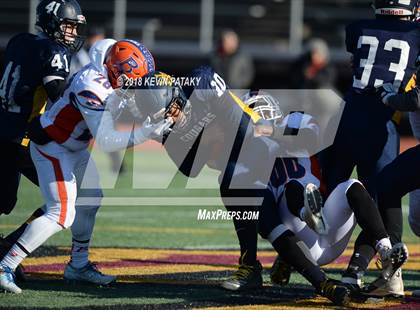 Thumbnail 3 in Haddam-Killingworth vs. Bloomfield (CIAC Class S Final) photogallery.