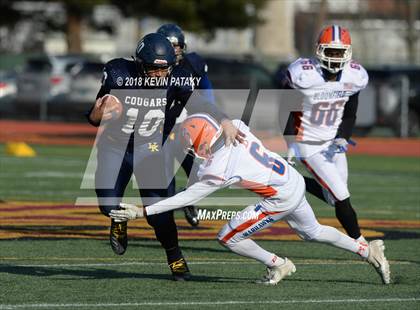 Thumbnail 2 in Haddam-Killingworth vs. Bloomfield (CIAC Class S Final) photogallery.