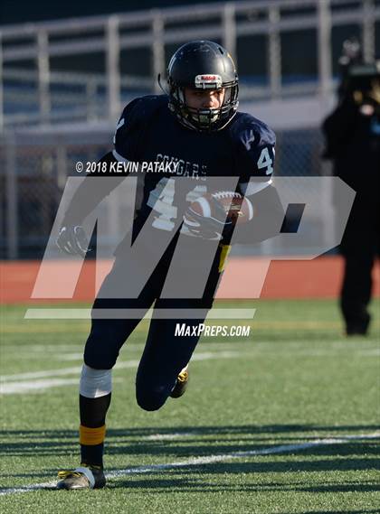 Thumbnail 3 in Haddam-Killingworth vs. Bloomfield (CIAC Class S Final) photogallery.