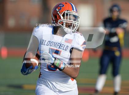 Thumbnail 3 in Haddam-Killingworth vs. Bloomfield (CIAC Class S Final) photogallery.