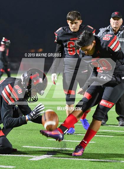 Thumbnail 2 in Huntsville @ Marshall (UIL 5A Bi-District Playoff) photogallery.