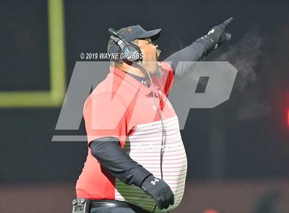 Thumbnail 2 in Huntsville @ Marshall (UIL 5A Bi-District Playoff) photogallery.